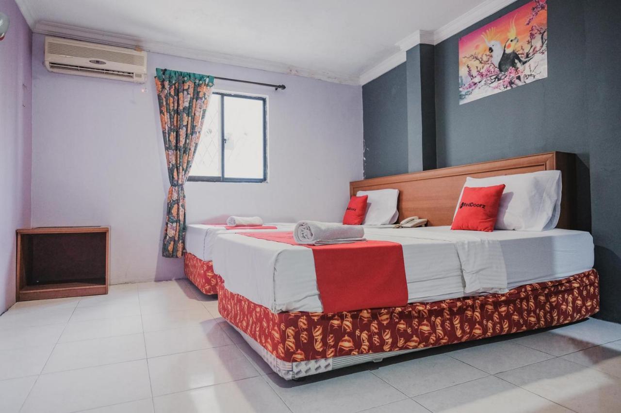 Reddoorz Near Nagoya Hill Mall Batam 5 Extérieur photo